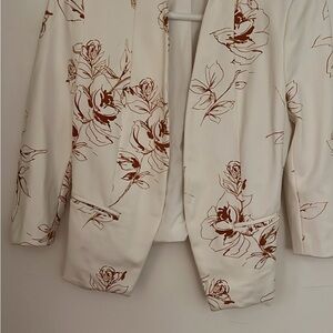 Le Chateau Cream and Brown Floral Blazer- can fit XS to S